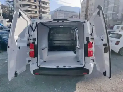 Photo 5 Fiat Scudo  Fg XL 2.2 Diesel 180ch Pack Premium Connect automatique