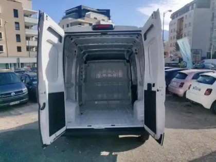 Photo 5 Fiat Ducato  Fg L2H2 3.3 140ch Easy Pro