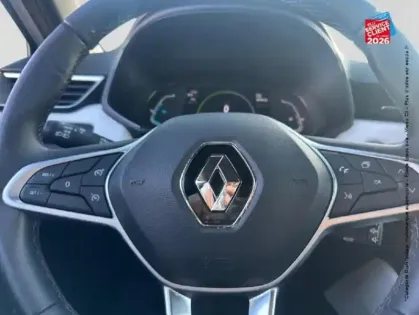 Photo 11 Renault Clio  1.6 E-Tech hybride 145ch Techno