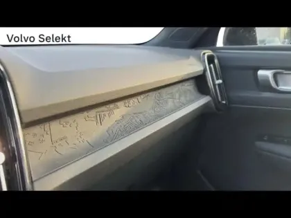 Photo 10 Volvo Xc40  Recharge 231ch Start EDT