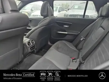 Photo 13 Mercedes Classe C  Break 300 e 204+129ch AMG Line