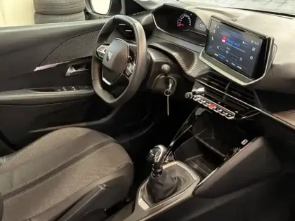 Photo 14 Peugeot 208  Business R 1.2 PureTech 100ch S&S Active Business R