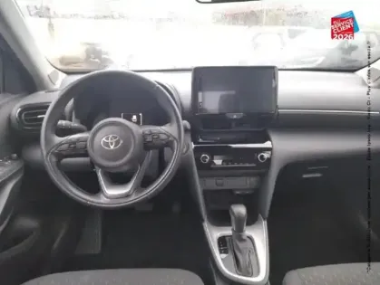 Photo 14 Toyota Yaris Gén. I Ph1 NG Dynamic 5