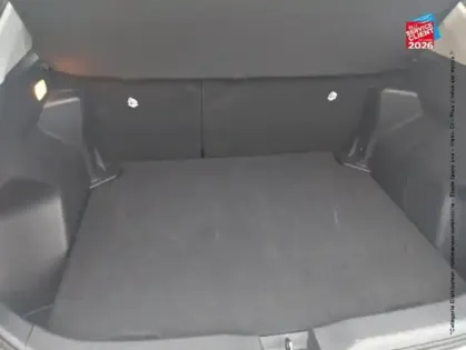 Photo 13 Toyota Yaris Gén. I Ph1 NG Dynamic 5