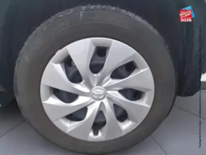 Photo 9 Toyota Yaris Gén. I Ph1 NG Dynamic 5