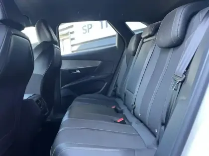 Photo 8 Peugeot 3008  1.2 PureTech 130ch S&S GT EAT8