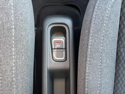 Photo 11 Leapmotor T03  Electric 95ch Design