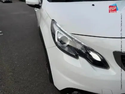 Photo 12 Peugeot 2008  1.2 PureTech 110ch Allure S&S