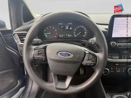 Photo 11 Ford Fiesta Gén. V Ph1 Evo Cool & Connect 5