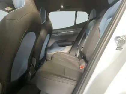 Photo 14 Volvo Ex30  Single Extended Range 272ch Plus