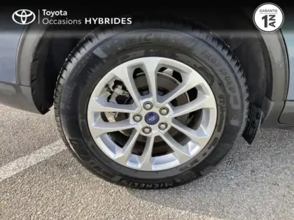 Photo 8 Ford Kuga  2.5 Duratec 190ch FHEV Titanium BVA i-AWD