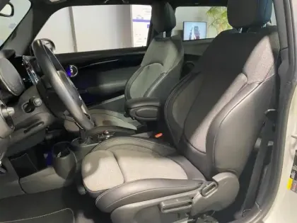 Photo 10 Mini Mini  Cooper SE 184ch Edition Greenwich BVA