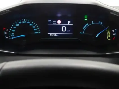 Photo 9 Peugeot 2008 Gén. II Ph2 Style 5