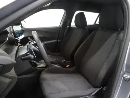 Photo 10 Peugeot 2008 Gén. II Ph2 Style 5