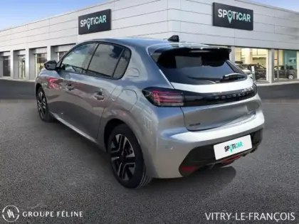 Photo 6 Peugeot 208  1.2 Hybrid 110ch Allure e-DCS6