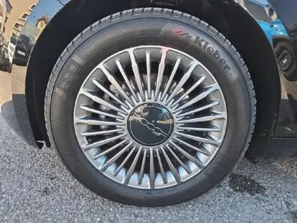 Photo 10 Fiat 500  e 118ch Icône