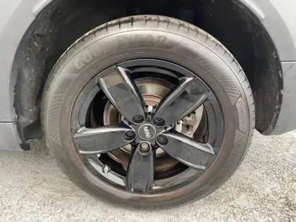 Photo 8 Mini Countryman  Cooper 136ch Edition Premium Plus BVA7