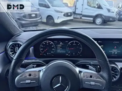 Photo 6 Mercedes CLA  200 d 150ch AMG Line 8G-DCT