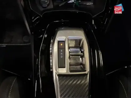 Photo 12 Peugeot 208  1.2 Hybrid 145ch GT e-DCS6