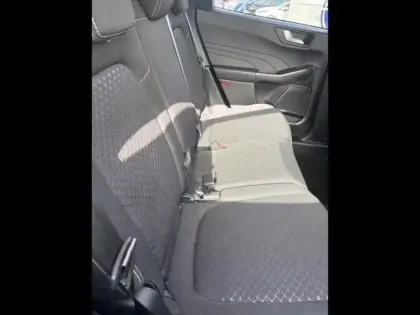 Photo 11 Ford Kuga  2.5 Duratec 180 ch Hybrid FlexiFuel Titanium Powershift