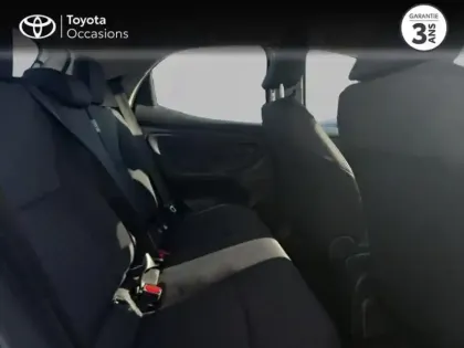 Photo 6 Toyota Yaris  70 VVT-i Dynamic 5p MY22