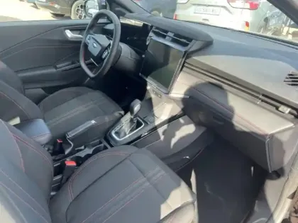 Photo 10 Ford Puma  1.0 EcoBoost Hybrid 125ch ST-Line S&S Powershift