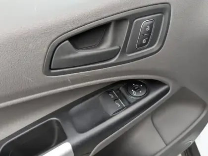 Photo 7 Ford Transit Connect  L1 1.0E 100ch E85 Trend Business Nav