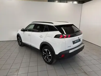 Photo 7 Peugeot 2008  1.5 BlueHDi 110ch S&S Allure