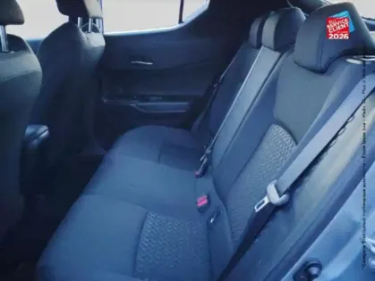 Photo 10 Toyota C-HR  1.8 Hybride 122ch Dynamic Ultimate E-CVT