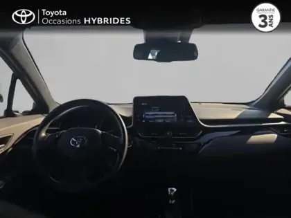 Photo 7 Toyota C-HR  122h Edition 2WD E-CVT RC18