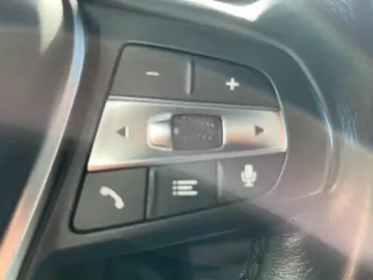 Photo 11 BMW Serie 1 Série 1 118iA 136ch Edition M Design DKG7