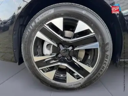 Photo 9 Peugeot 208  1.2 Hybrid 145ch Allure e-DCS6