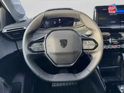 Photo 11 Peugeot 208  1.2 Hybrid 145ch Allure e-DCS6