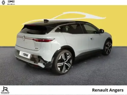 Photo 12 Renault Megane  E-Tech Electric 220ch Iconic autonomie confort -24