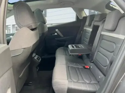 Photo 9 Citroën C4  PureTech 130ch S&S Shine EAT8