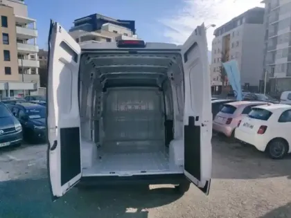 Photo 5 Fiat Ducato  Fg L2H2 3.3 140ch Easy Pro