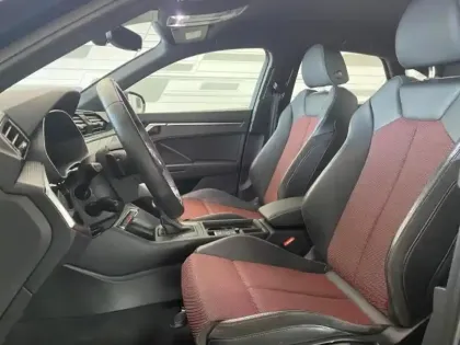 Photo 12 Audi Q3  Sportback 35 TFSI 150ch S line S tronic 7