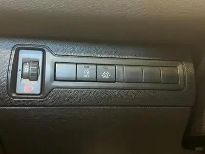 Photo 13 Peugeot 308  1.2 PureTech 110ch E6.3 S&S Tech Edition