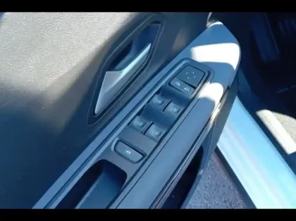 Photo 10 Dacia Sandero  1.0 TCe 90ch Stepway Extreme -24