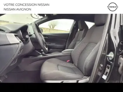 Photo 12 Toyota C-HR  1.8 Hybride 122ch Dynamic E-CVT