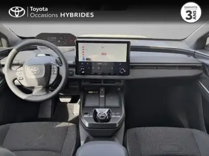 Photo 7 Toyota C-HR + 224ch 77kWh Design Grande Autonomie