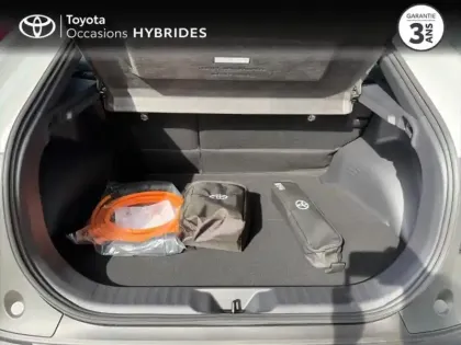 Photo 9 Toyota C-HR + 224ch 77kWh Design Grande Autonomie
