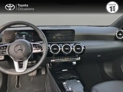 Photo 9 Mercedes Classe A  180 136ch Style Line 7G-DCT