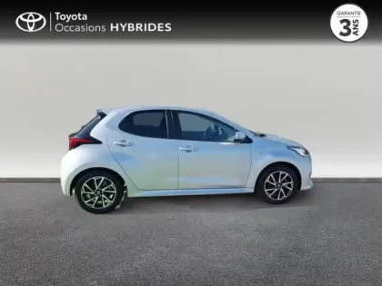 Photo 5 Toyota Yaris  116h Design 5p