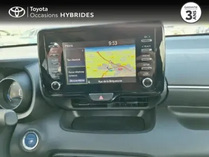 Photo 11 Toyota Yaris  116h Design 5p