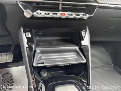 Photo 14 Peugeot 208  e- 156ch 54 kWh Allure