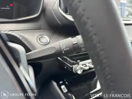 Photo 12 Peugeot 208  e- 156ch 54 kWh Allure