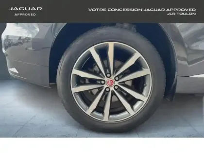 Photo 10 Jaguar F-Pace  P400e Plug-in-Hybrid R-Dynamic SE BVA8 AWD