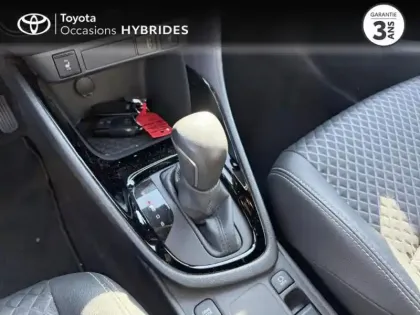 Photo 12 Toyota Yaris Gén. IV Ph1 Collection 5