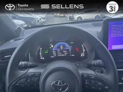 Photo 12 Toyota Yaris  Cross 116h Design MC24